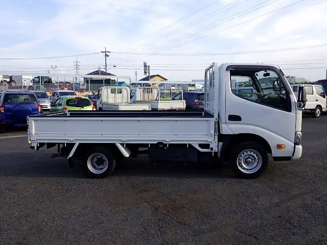 トヨタ ダイナ 小型 平ボディ QDF-KDY231 H31/R1の中古トラック画像2