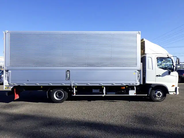 日野 レンジャー 中型/増トン ウイング エアサス ベッドの中古トラック画像2