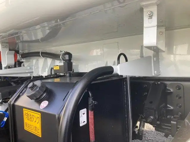 三菱 キャンター 小型 パッカー車 プレス式 2RG-FEAV0の中古トラック画像16