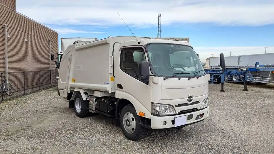 日野 デュトロ 小型 パッカー車 プレス式 2RG-XZU605Xの中古トラック画像2