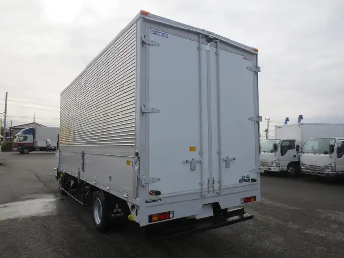 三菱 キャンター 小型 ウイング 2RG-FEB50 R5の中古トラック画像3