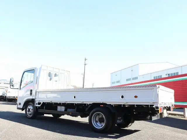 いすゞ エルフ 小型 平ボディ TKG-NMR85AR H26の中古トラック画像4