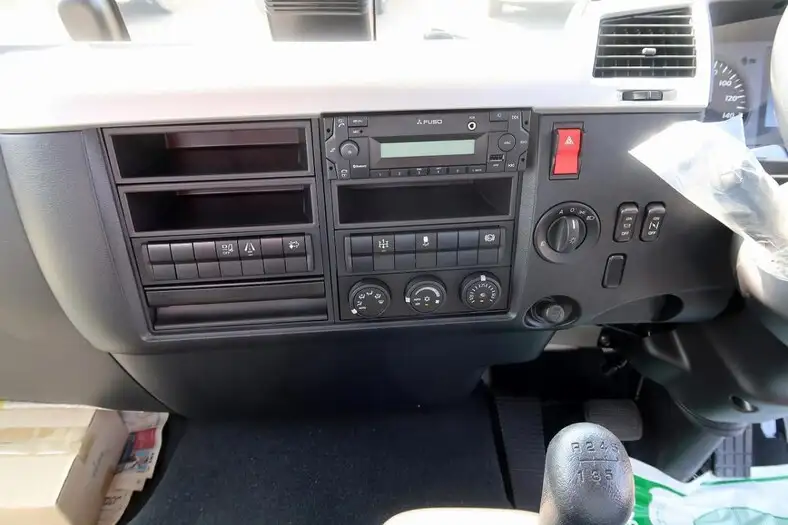 三菱 ファイター 中型/増トン クレーン付 6段 ラジコンの中古トラック画像8