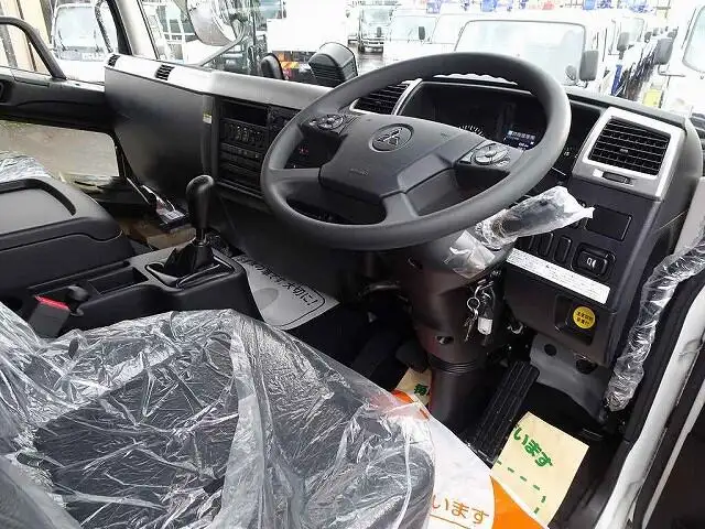 三菱 ファイター 中型/増トン ウイング エアサス ベッドの中古トラック画像9