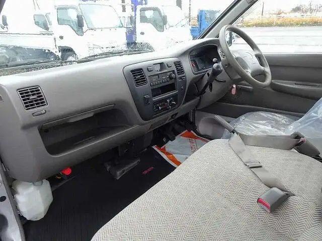 トヨタ タウンエース 小型 平ボディ GK-KM85 H17の中古トラック画像7