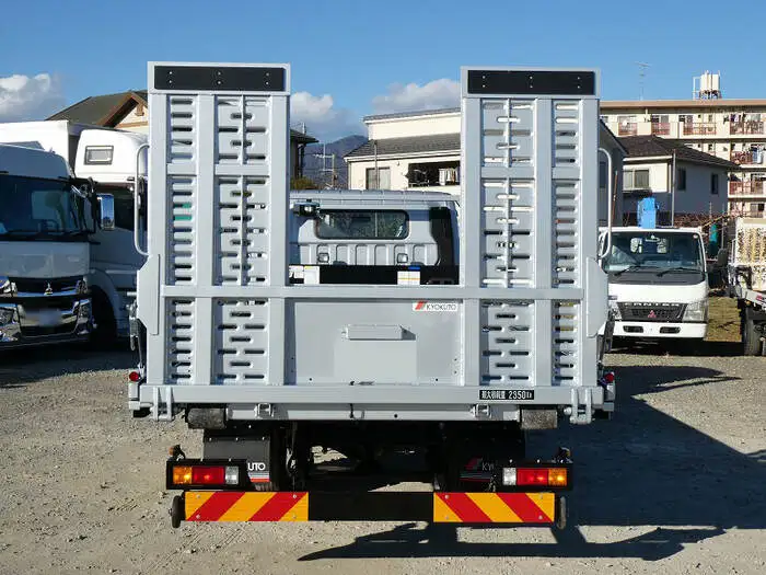 三菱 キャンター 小型 車両重機運搬 ラジコン ウインチの中古トラック画像4