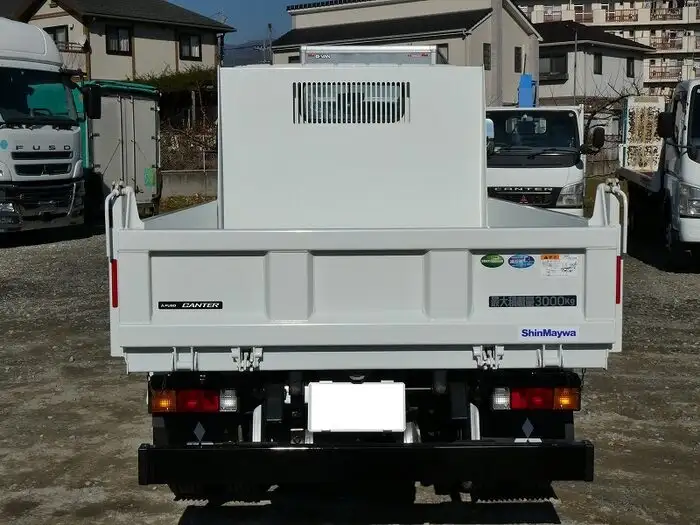 三菱 キャンター 小型 ダンプ 2RG-FBA60 R5の中古トラック画像5