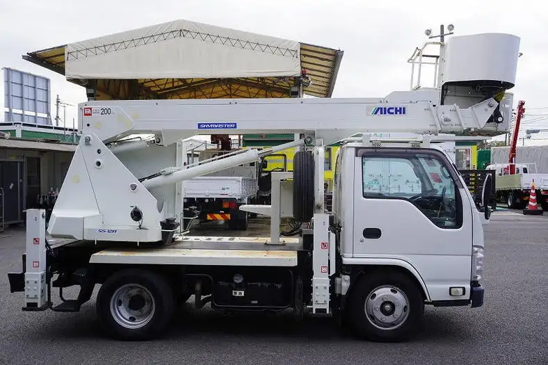 いすゞ エルフ 小型 高所・建柱車 高所作業車 TPG-NKR85ANの中古トラック画像2