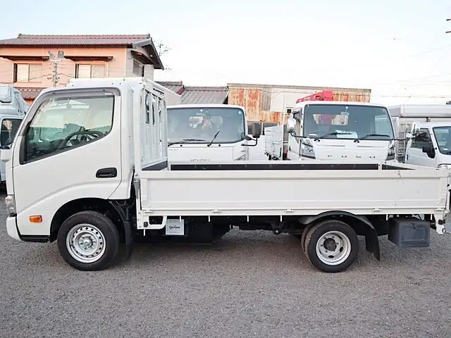 トヨタ ダイナ 小型 平ボディ 3BF-TRY230 R4の中古トラック画像6
