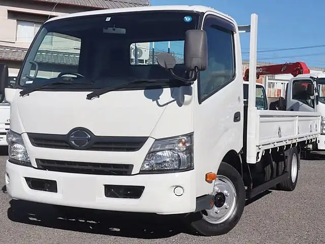 日野 デュトロ 小型 平ボディ SKG-XZC710M H23の中古トラック画像1