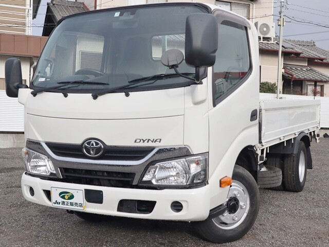 トヨタ ダイナ 小型 平ボディ 10尺 TKG-XZC605