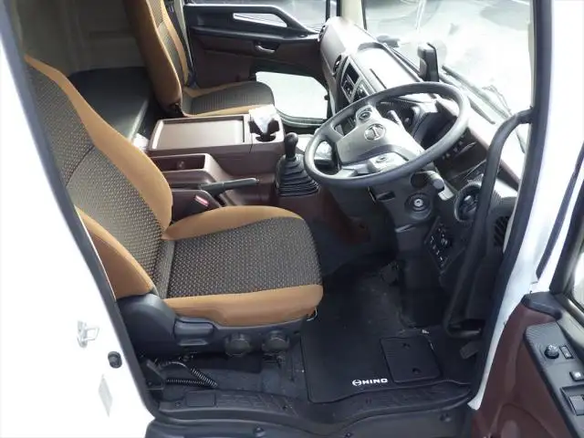 日野 レンジャー 中型/増トン ウイング パワーゲート エアサスの中古トラック画像13
