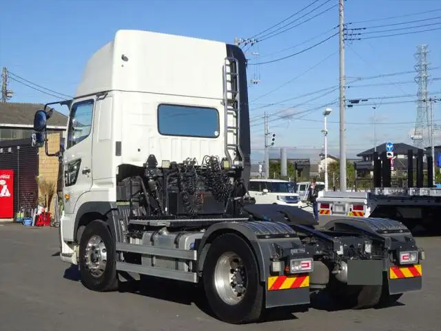 日野 プロフィア 大型 トラクター ハイルーフ 1デフの中古トラック画像4