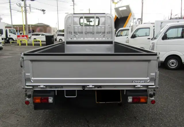 トヨタ ダイナ 小型 平ボディ 3BF-TRY230 R3の中古トラック画像3