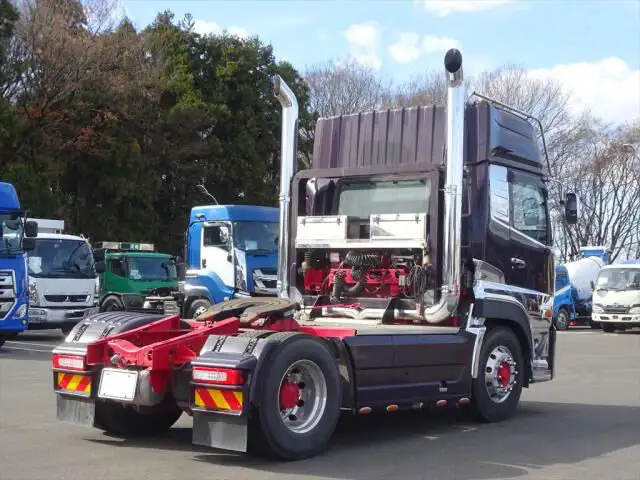 日産UD クオン 大型 トラクター ハイルーフ 1デフの中古トラック画像3
