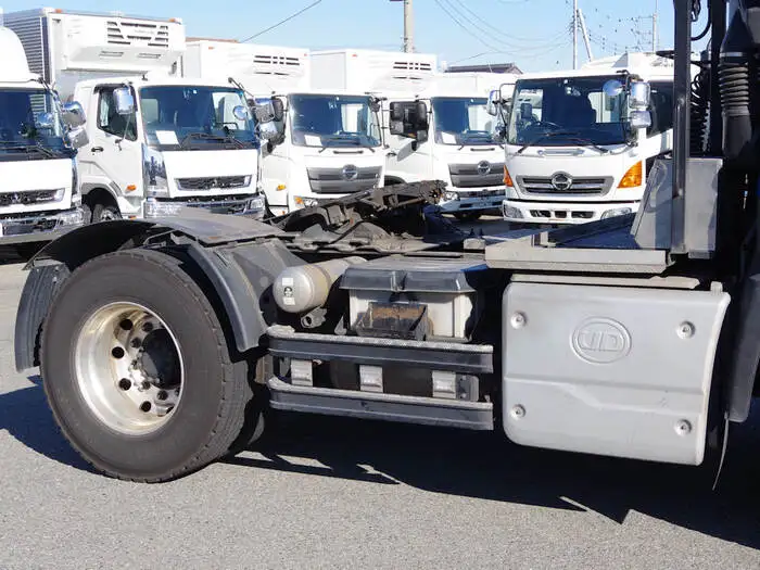 日産UD クオン 大型 トラクター ハイルーフ 1デフの中古トラック画像5