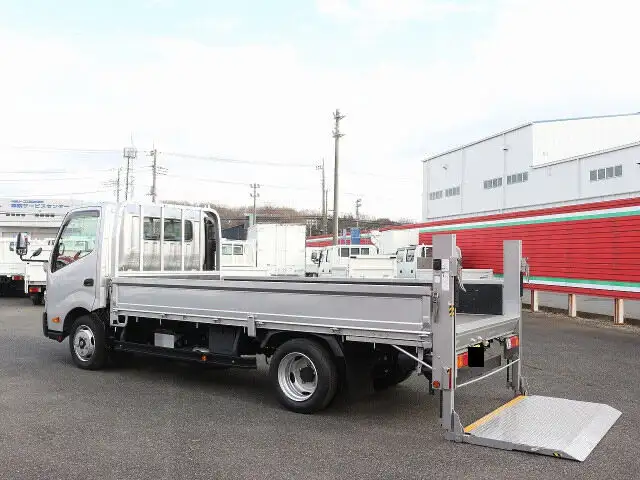 トヨタ トヨエース 小型 平ボディ パワーゲート TKG-XZU710の中古トラック画像9