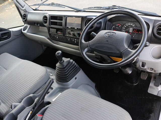 トヨタ トヨエース 小型 平ボディ パワーゲート TKG-XZU710｜画像11