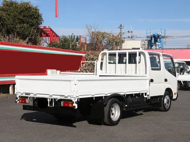 トヨタ ダイナ 小型 平ボディ Wキャブ 床鉄板の中古トラック画像4