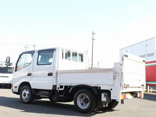 日野 デュトロ 小型 平ボディ Wキャブ パワーゲートの中古トラック画像6