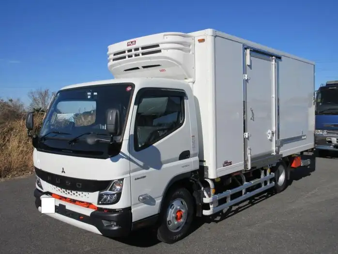三菱 キャンター 小型 冷凍冷蔵 低温 パワーゲート の中古トラック【車両No.158361】