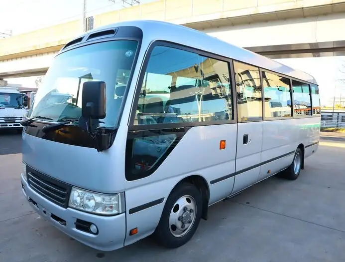 トヨタ コースター 小型 バス マイクロバス BDG-XZB50の中古トラック画像1
