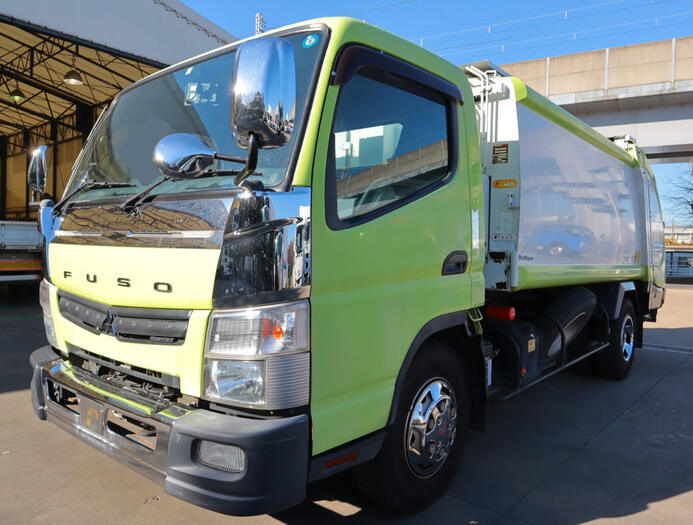 三菱 キャンター 小型 パッカー車