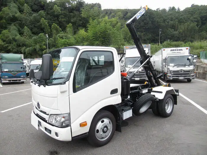日野 デュトロ 小型 アームロール ツインホイスト 2RG-XZU605Mの中古トラック画像1