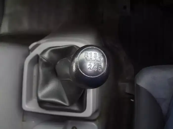 日産UD コンドル 中型/増トン 平ボディ ベッド TKG-MK38Lの中古トラック画像14