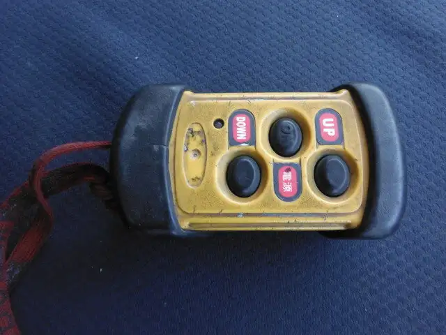三菱 キャンター 小型 冷凍冷蔵 冷凍ウイング 中温の中古トラック画像15