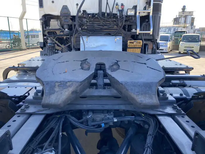 日野 プロフィア 大型 トラクター ハイルーフ 1デフの中古トラック画像10