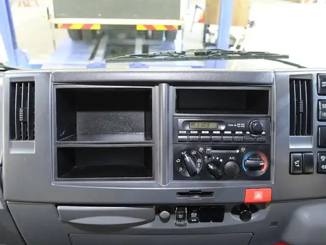 日産 アトラス 小型 アルミバン パワーゲート BDG-APR85ARの中古トラック画像12
