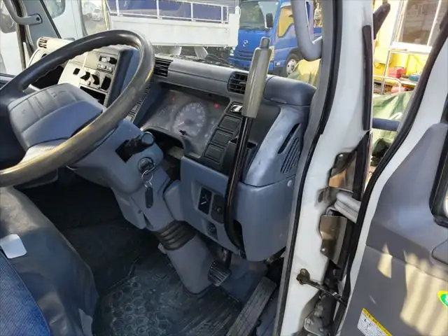 三菱 キャンター 小型 ダンプ PA-FG70DBD-520474 H18の中古トラック画像9