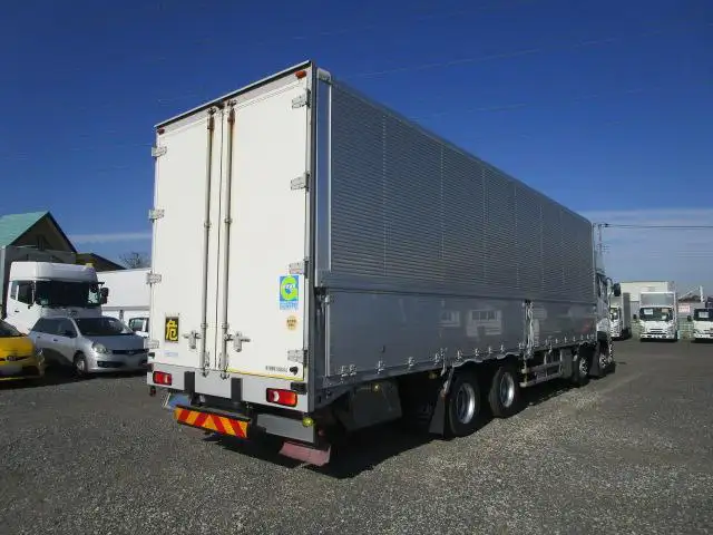 日産UD クオン 大型 ウイング ハイルーフ エアサスの中古トラック画像3