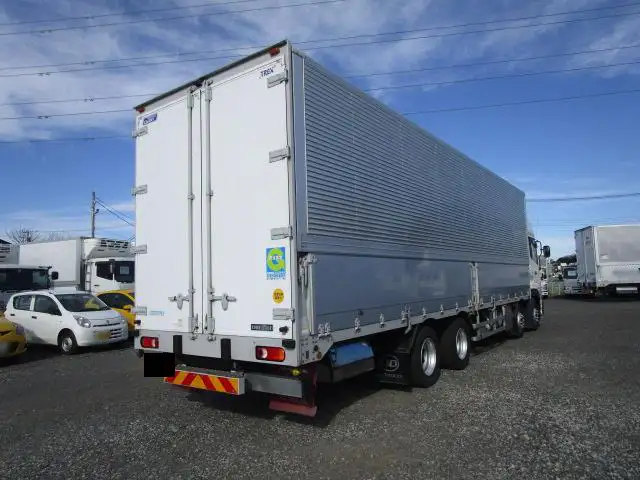 日産UD クオン 大型 ウイング ハイルーフ エアサスの中古トラック画像3