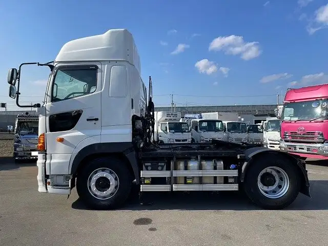 日野 プロフィア 大型 トラクター ハイルーフ 1デフの中古トラック画像6