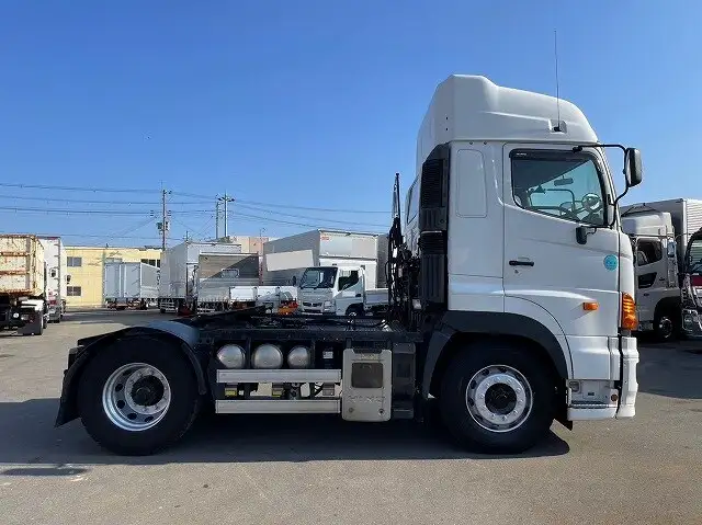 日野 プロフィア 大型 トラクター ハイルーフ 1デフの中古トラック画像2
