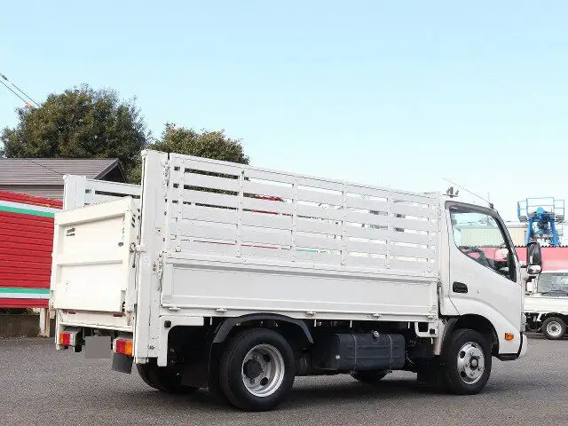 日野 デュトロ 小型 平ボディ パワーゲート TKG-XZC605Mの中古トラック画像4