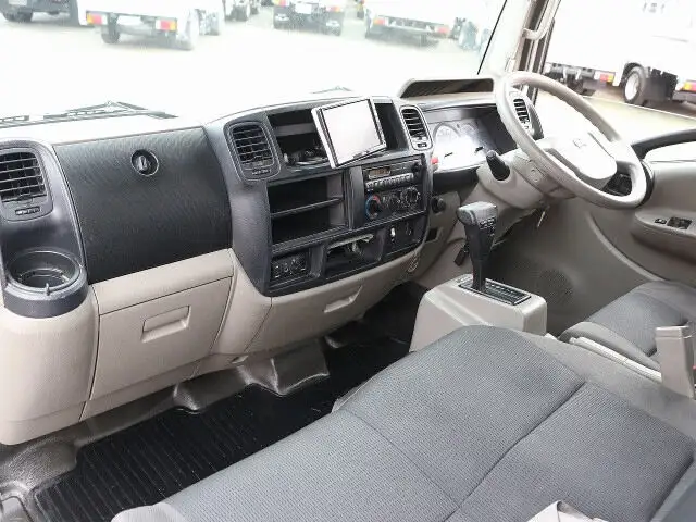 日産 アトラス 小型 アルミバン 3枚観音 CBF-SQ2F24の中古トラック画像15