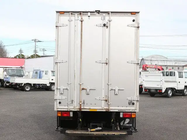 日産 アトラス 小型 アルミバン 3枚観音 CBF-SQ2F24の中古トラック画像4