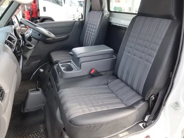 マツダ ボンゴ 小型 平ボディ パワーゲート DBF-SLP2Lの中古トラック画像11