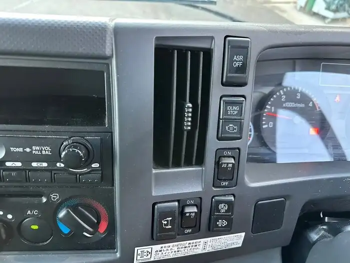 いすゞ エルフ 小型 シャーシ SKG-NPR85YN H26の中古トラック画像11