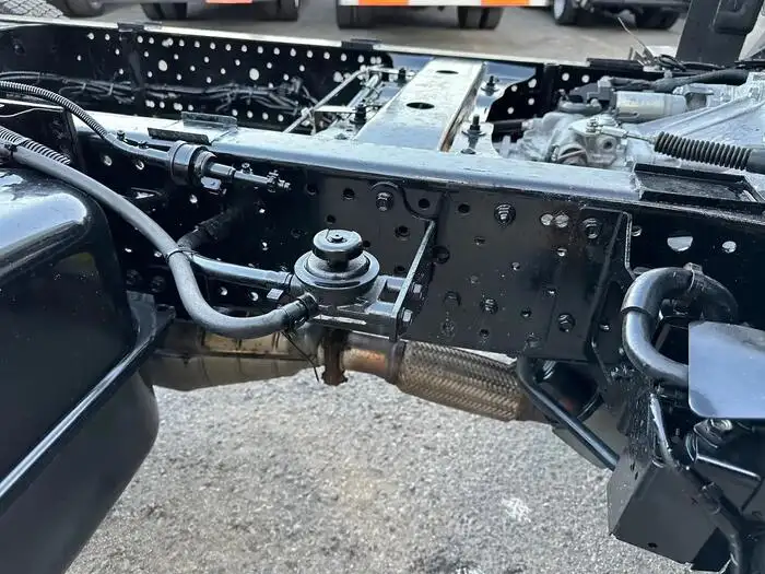 いすゞ エルフ 小型 シャーシ SKG-NPR85YN H26の中古トラック画像15