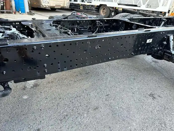 いすゞ エルフ 小型 シャーシ SKG-NPR85YN H26の中古トラック画像像17