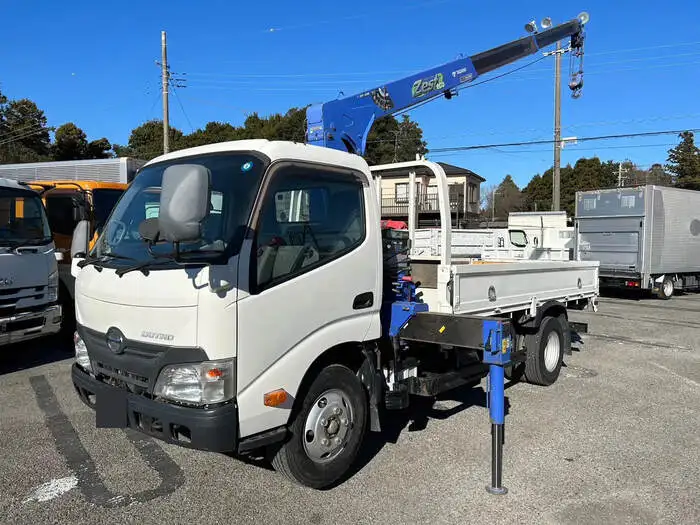 日野 デュトロ 小型 クレーン付 3段 ラジコンの中古トラック画像1