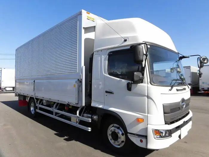 日野 レンジャー 中型/増トン ウイング エアサス ベッドの中古トラック画像2