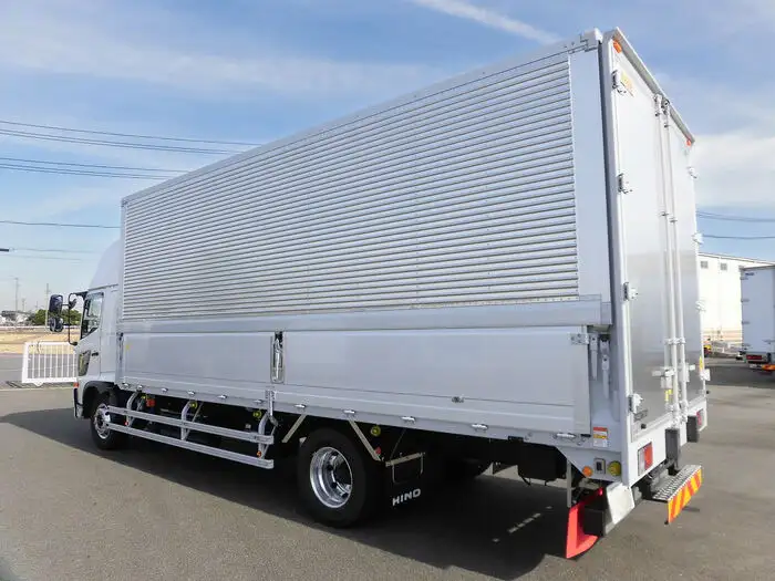 日野 レンジャー 中型/増トン ウイング エアサス ベッドの中古トラック画像4