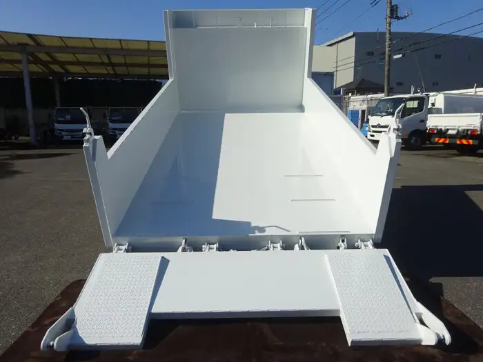 三菱 ファイター 中型/増トン ダンプ ローダー 強化の中古トラック画像7