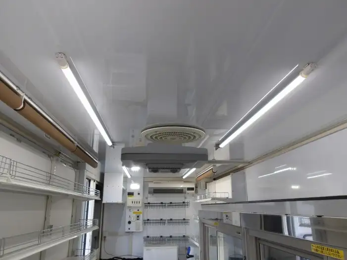 いすゞ エルフ 小型 特殊車両 TPG-NMR85AN H28の中古トラック画像8