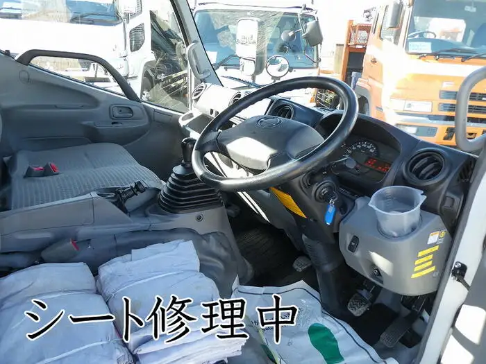 日野 デュトロ 小型 平ボディ TKG-XZU675M H30の中古トラック画像12
